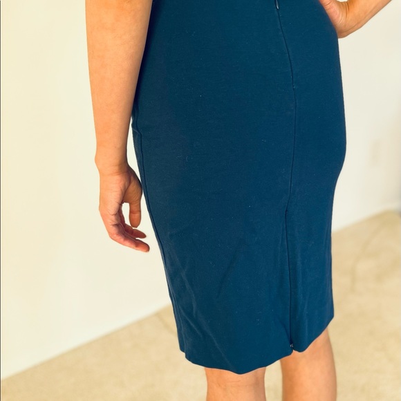 Diane Von Furtsenberg pencil skirt - Picture 3 of 5